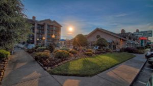 sun rising over Willow Brook Lodge in Pigeon Forge TN